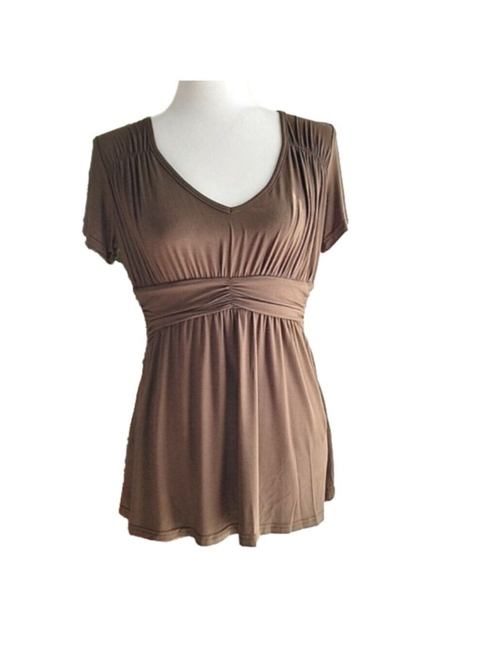 SoTeer Army Green Short Sleeve Top Size Medium NWT